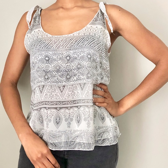 Converse Black and White Sheer Sleeveless Top - Picture 2 of 8